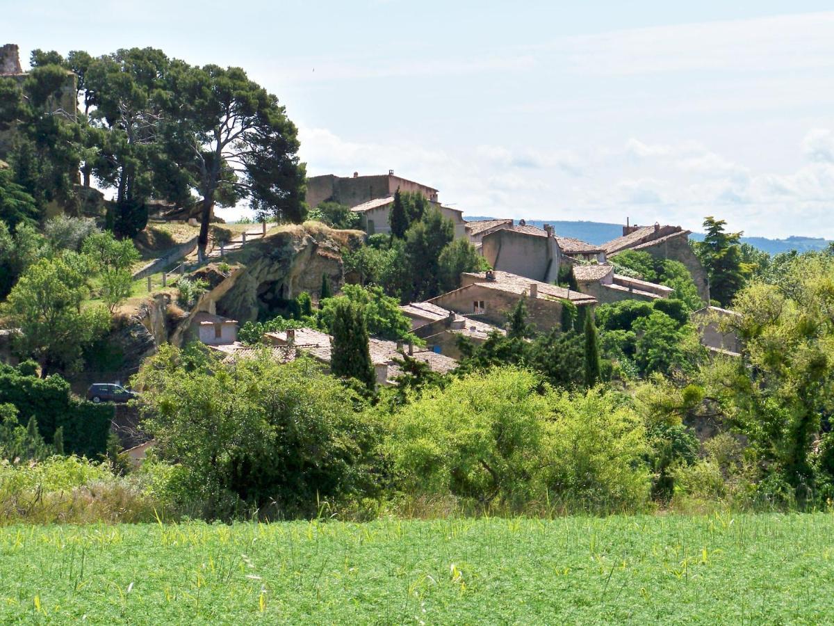 Logis Hotel De L'Etang Cucuron Exteriér fotografie